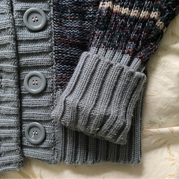 Striped Cardigan - Picture 3 of 4